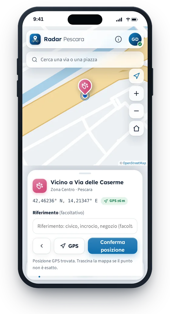 Schermata della mappa con il segnaposto e la posizione GPS con precisione di 6 metri